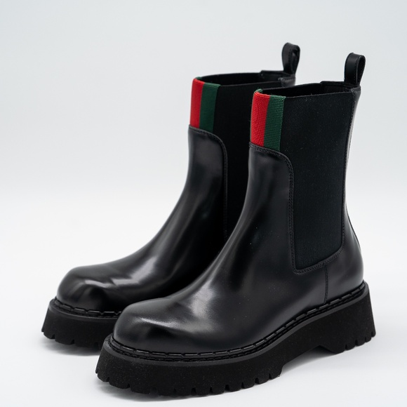 Gucci Shoes - size 39.5G 9.5 US Gucci Chelsea Web Black Calf Leather Boots